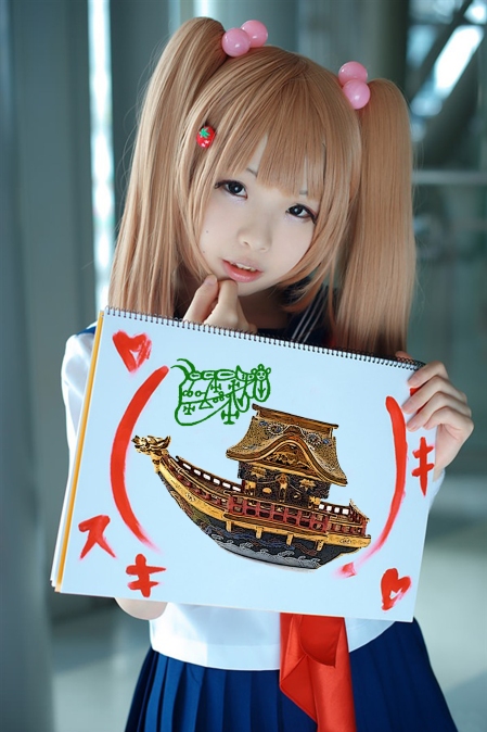 Asian Schoolgirl Porn - goetia_girls_japanese_schoolgirl_cosplay_bune_succubus_of_faustus_crow